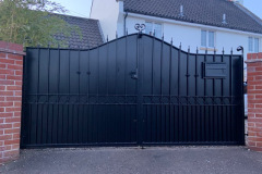 0109 Double Driveway Privacy Gates