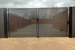 0101 Electric Double Driveway Gates